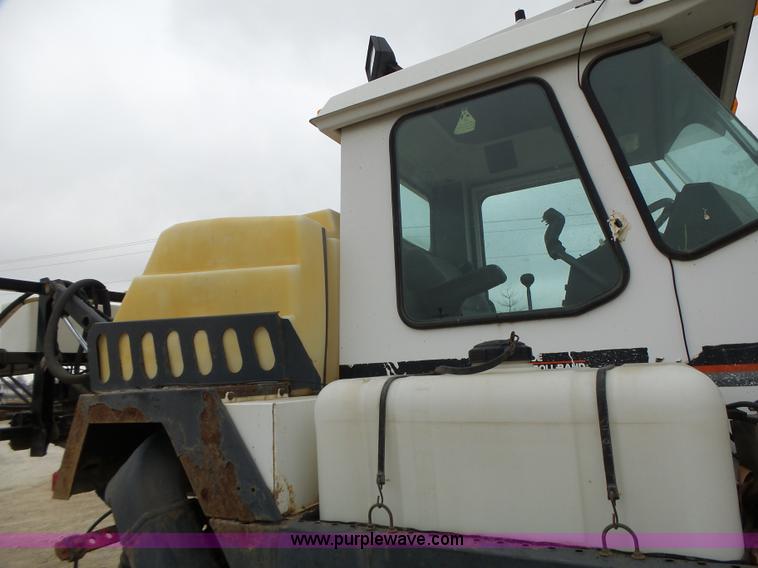 image for item L4246 1998 SpraCoupe 3440 self-propelled sprayer