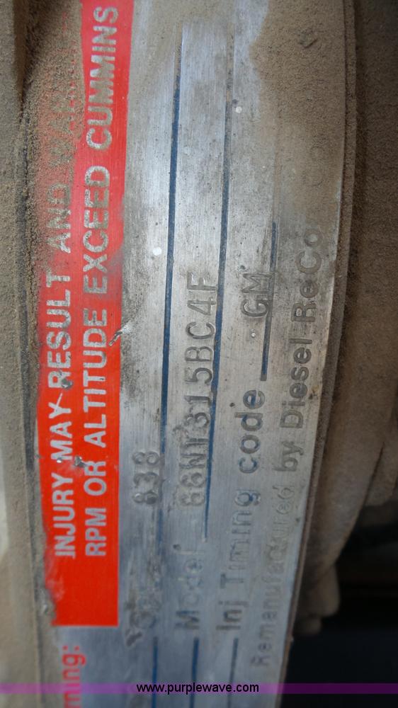 image for item L4773 1988 Peterbilt 377 semi truck