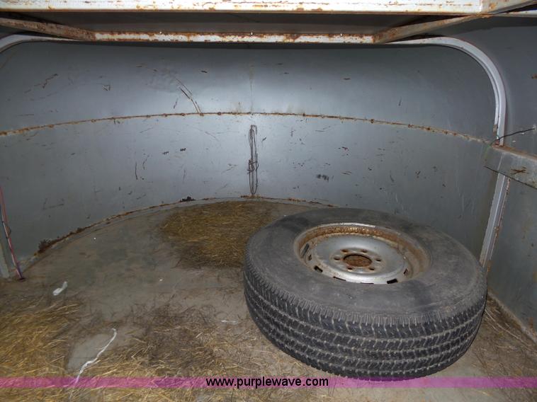 image for item L5582 1980 WW livestock trailer