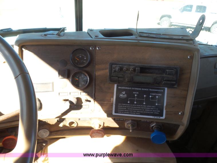 image for item L6213 1982 Mack grain truck