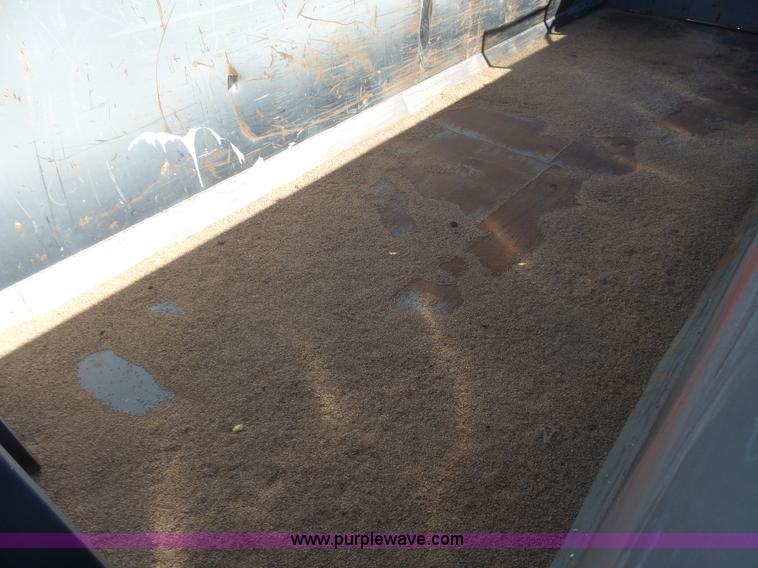 image for item L6213 1982 Mack grain truck