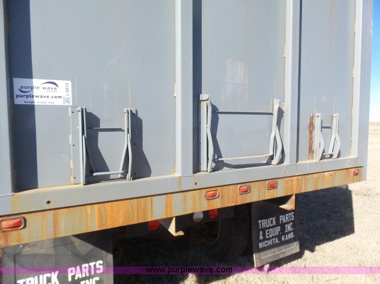 image for item L6213 1982 Mack grain truck