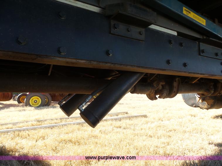 image for item L6213 1982 Mack grain truck