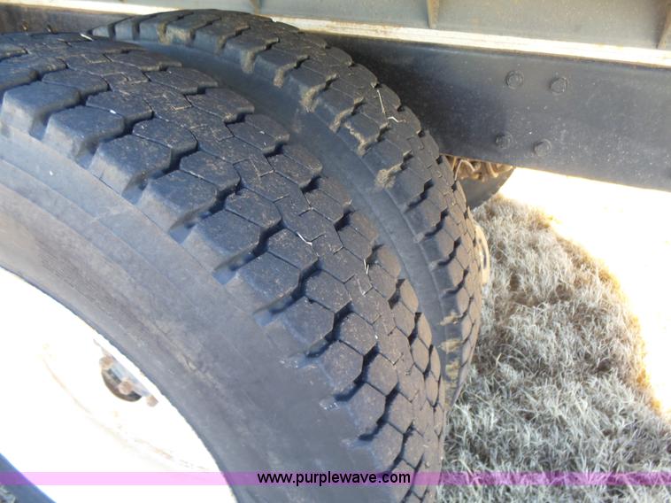 image for item L6213 1982 Mack grain truck