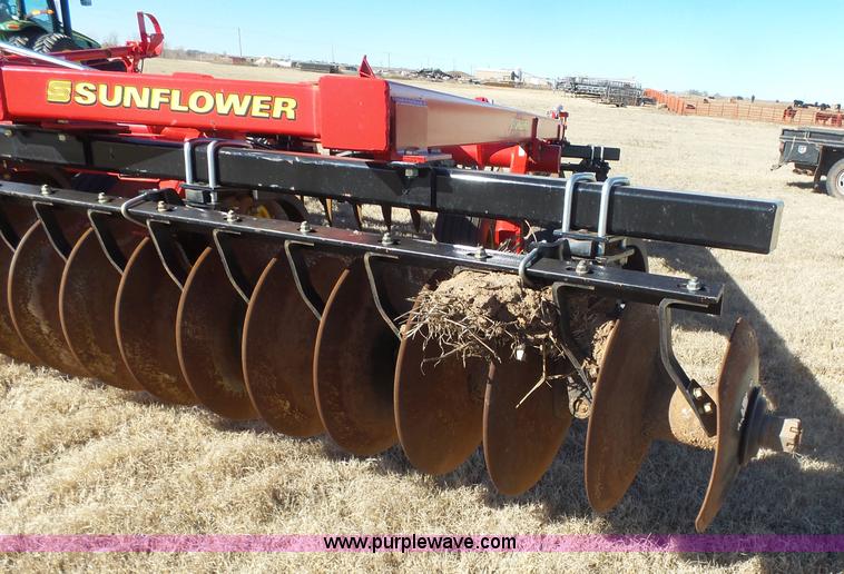 image for item L6214 Sunflower 1435 double off-set disk