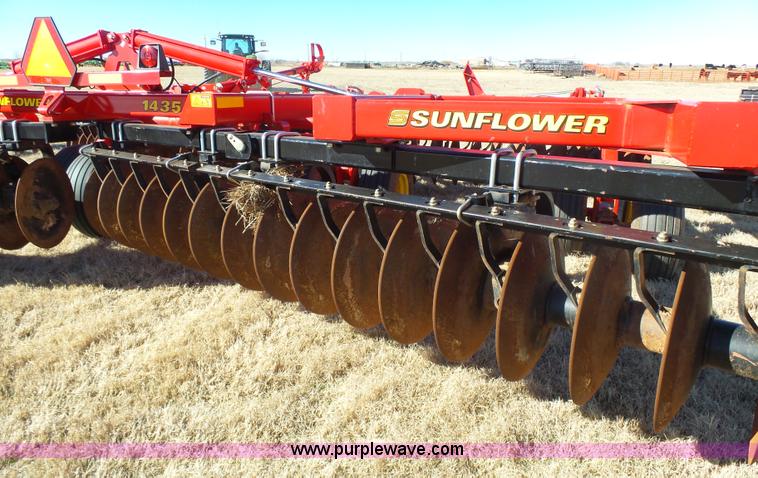 image for item L6214 Sunflower 1435 double off-set disk