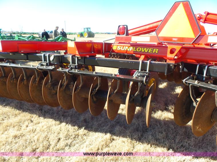 image for item L6214 Sunflower 1435 double off-set disk