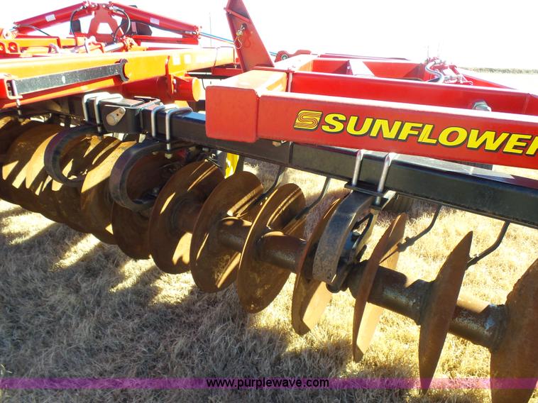 image for item L6214 Sunflower 1435 double off-set disk