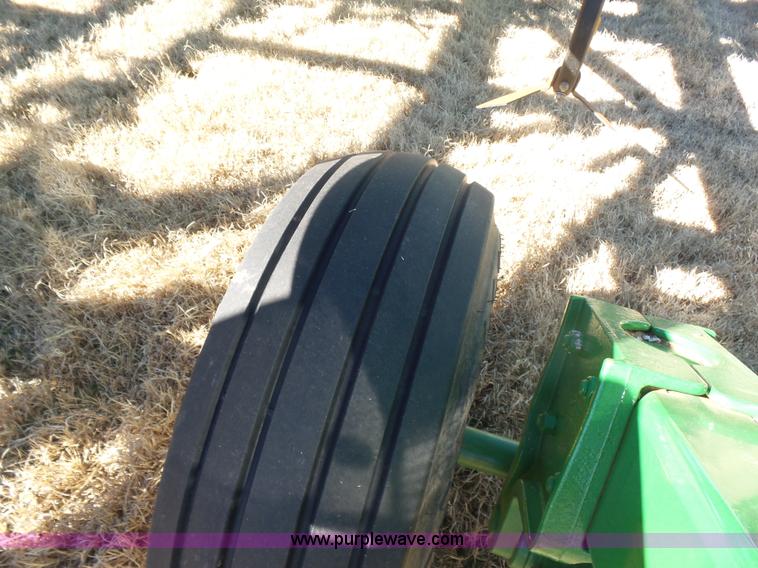 image for item L6215 John Deere 2410 chisel plow