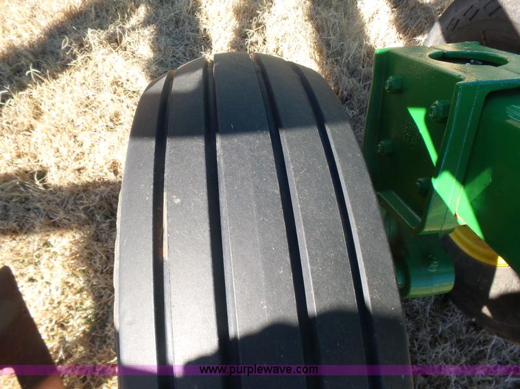 image for item L6215 John Deere 2410 chisel plow