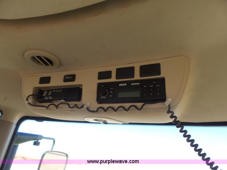 image for item L6217 2009 John Deere 8245R MFWD tractor