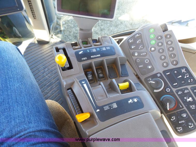 image for item L6217 2009 John Deere 8245R MFWD tractor