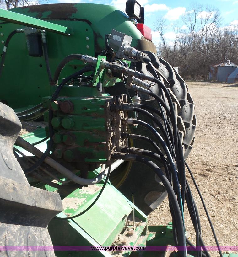 image for item L6236 John Deere 1780 Conservation 16/31 split-row planter