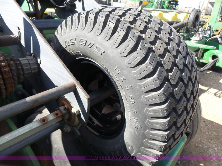 image for item L6236 John Deere 1780 Conservation 16/31 split-row planter