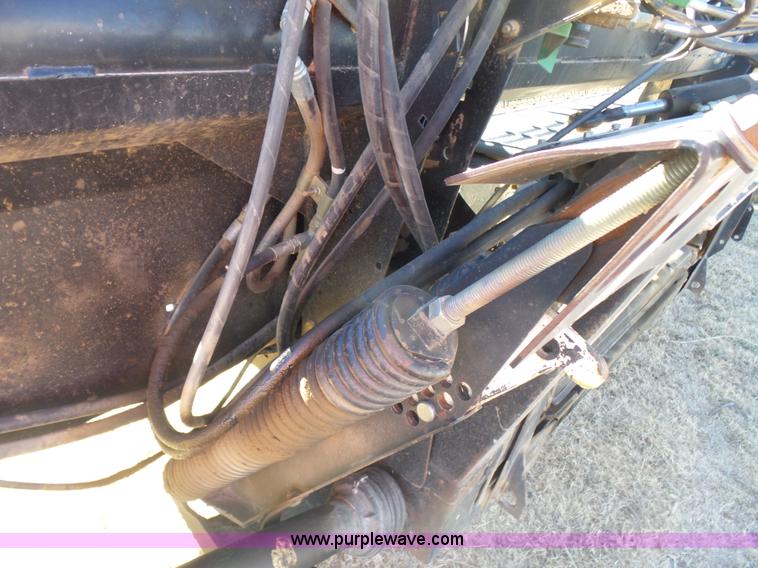 image for item L6243 2004 MacDon 973 Harvest draper head