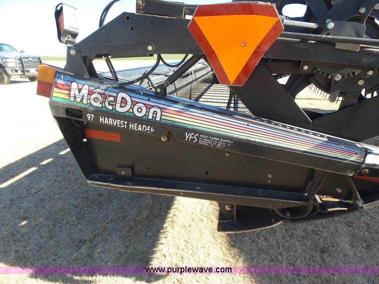 image for item L6243 2004 MacDon 973 Harvest draper head