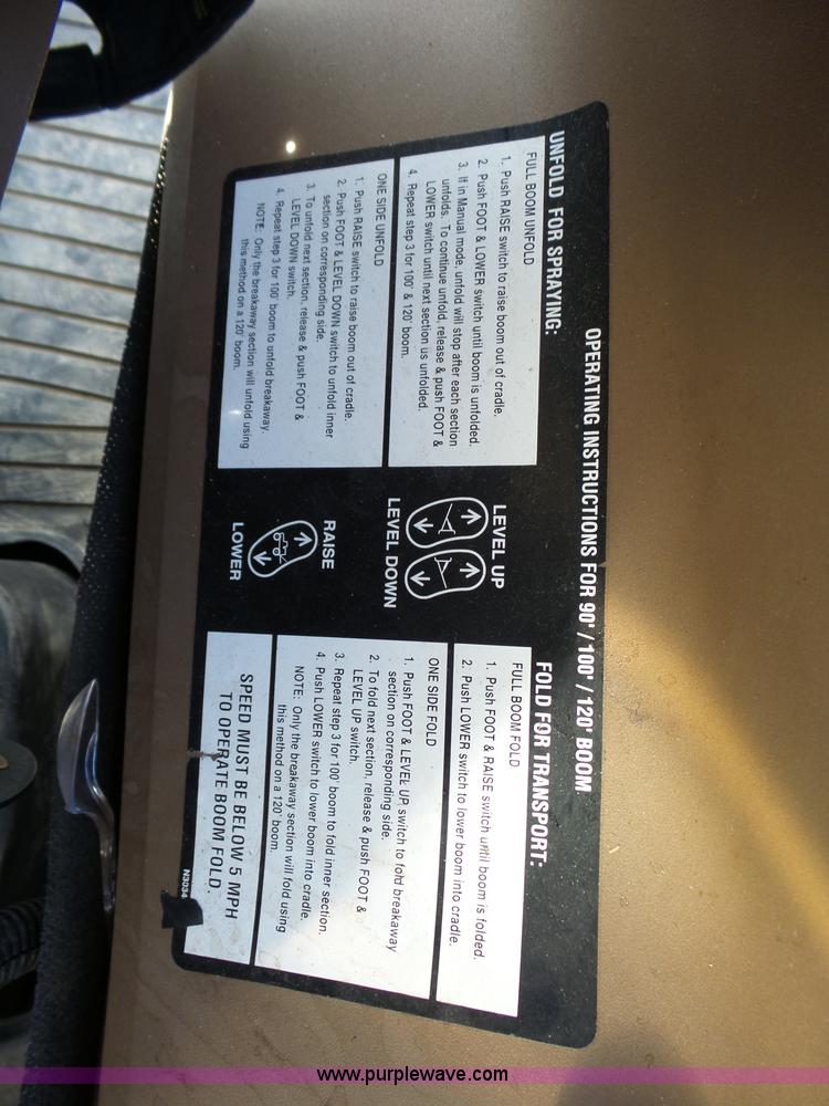 image for item L6253 2004 John Deere 4920 self-propelled applicator