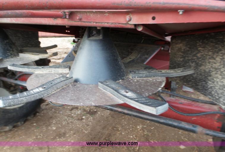 image for item L6272 1992 Case IH 1660 RWA combine