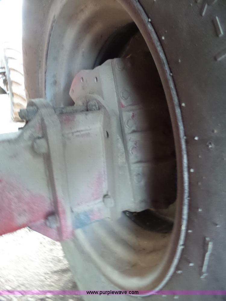 image for item L6272 1992 Case IH 1660 RWA combine