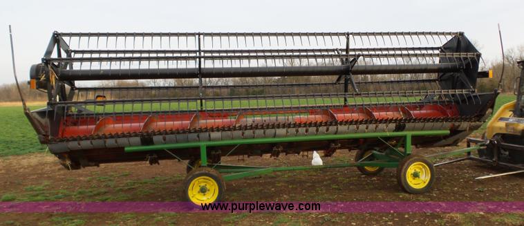 image for item L6272 1992 Case IH 1660 RWA combine