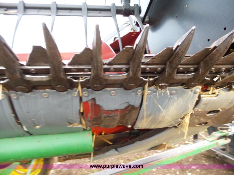 image for item L6272 1992 Case IH 1660 RWA combine