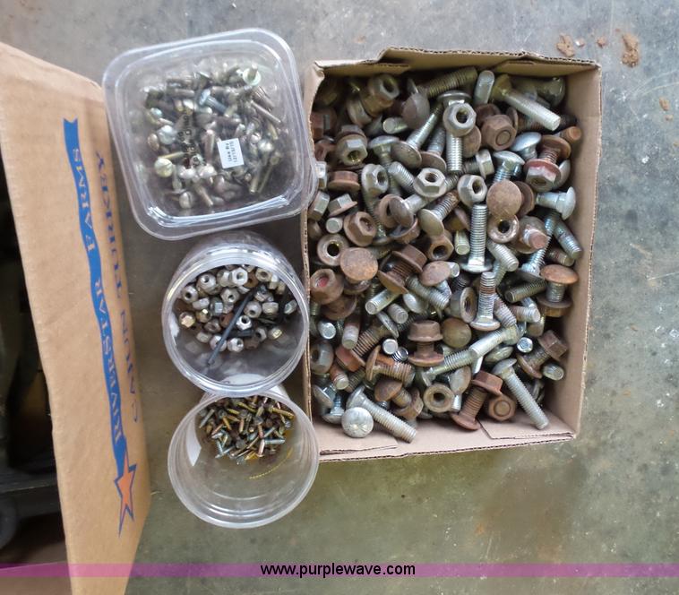 image for item L6272 1992 Case IH 1660 RWA combine