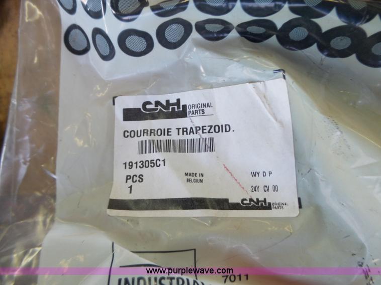 image for item L6272 1992 Case IH 1660 RWA combine