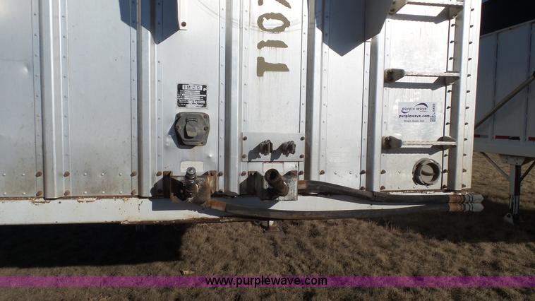 image for item L6499 2002 Imco T107 chain/slat bottom silage trailer