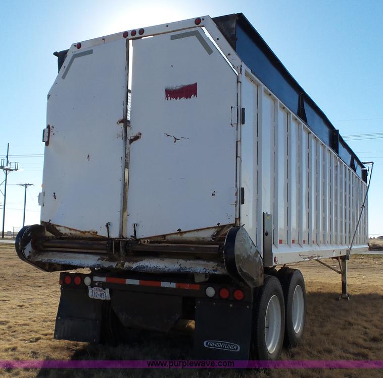 image for item L6500 2008 Versa chain/slat bottom silage trailer