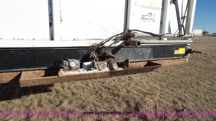 image for item L6500 2008 Versa chain/slat bottom silage trailer