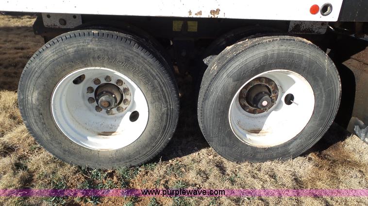 image for item L6500 2008 Versa chain/slat bottom silage trailer