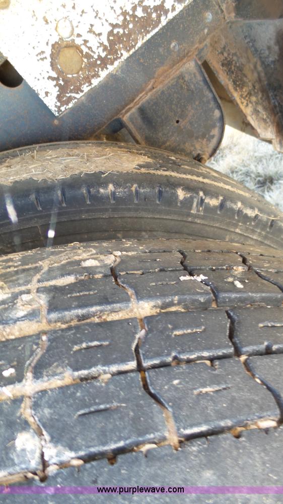 image for item L6500 2008 Versa chain/slat bottom silage trailer