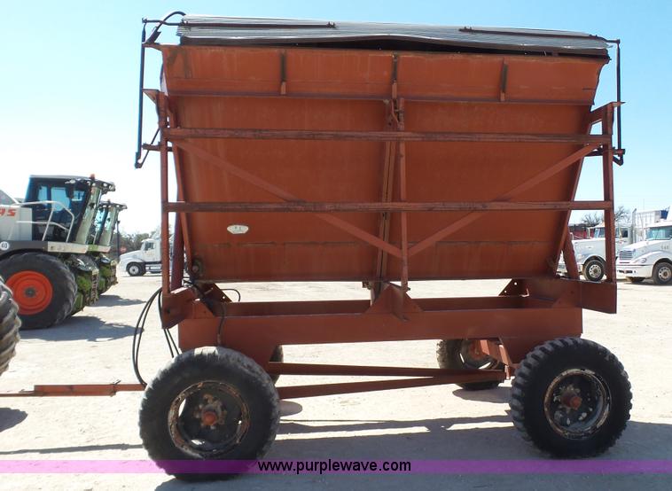 image for item L6509 Richardson silage dump wagon