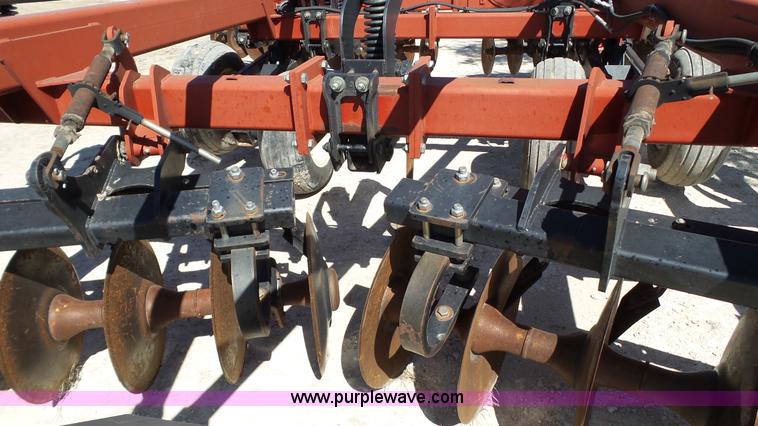 image for item L6510 Case IH MRX690 disk ripper