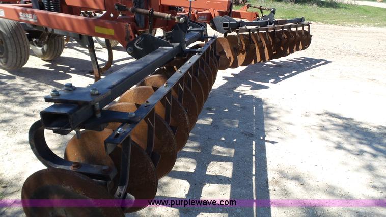 image for item L6510 Case IH MRX690 disk ripper