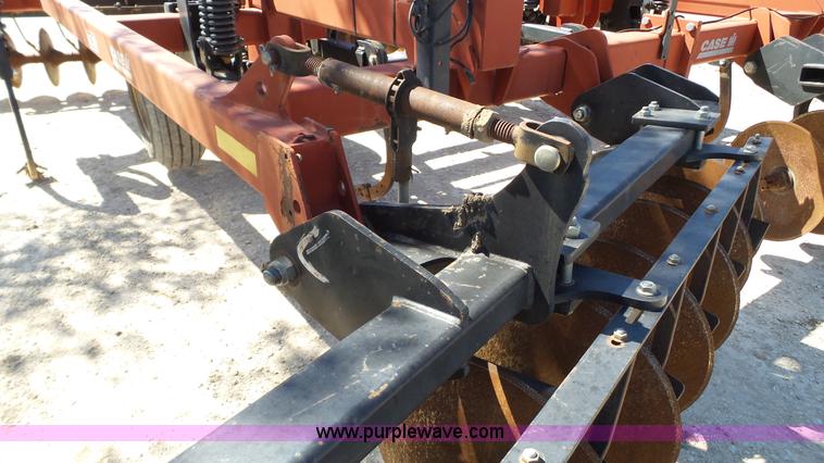 image for item L6510 Case IH MRX690 disk ripper