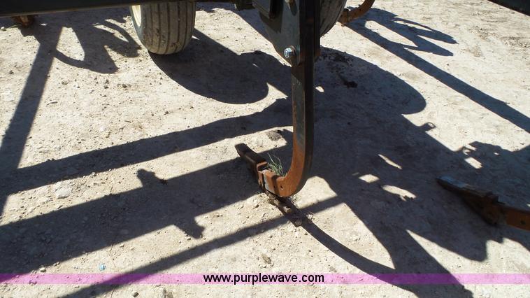 image for item L6510 Case IH MRX690 disk ripper