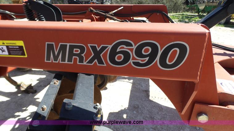 image for item L6510 Case IH MRX690 disk ripper