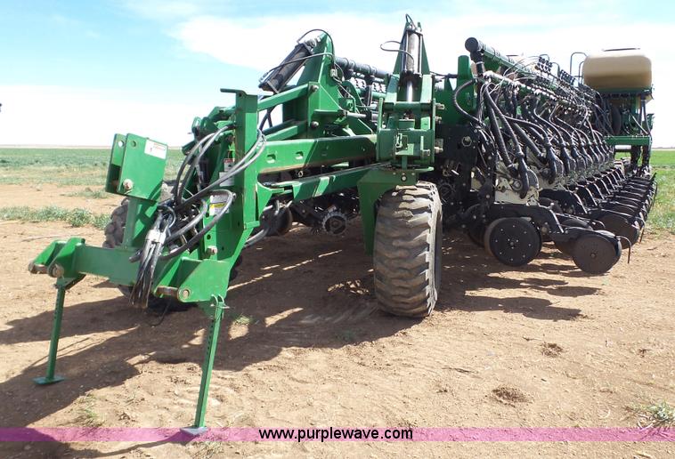 image for item L6522 Great Plains YP2425 twin row no-till planter