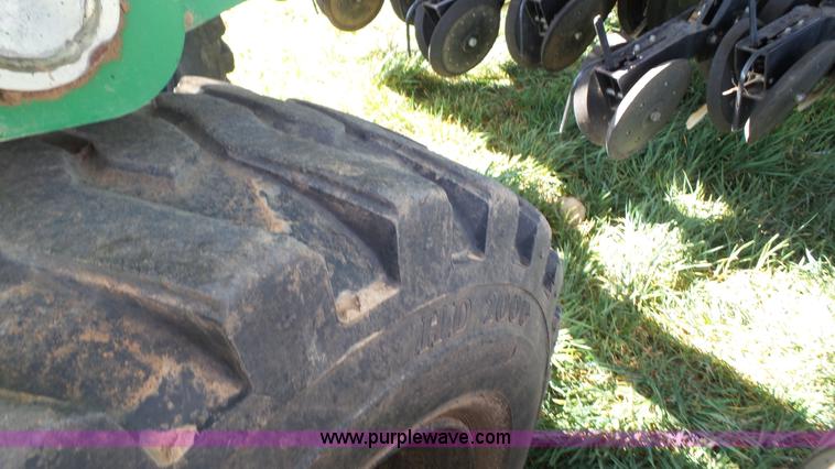 image for item L6522 Great Plains YP2425 twin row no-till planter