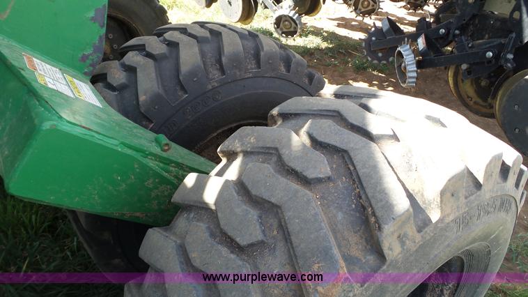 image for item L6522 Great Plains YP2425 twin row no-till planter