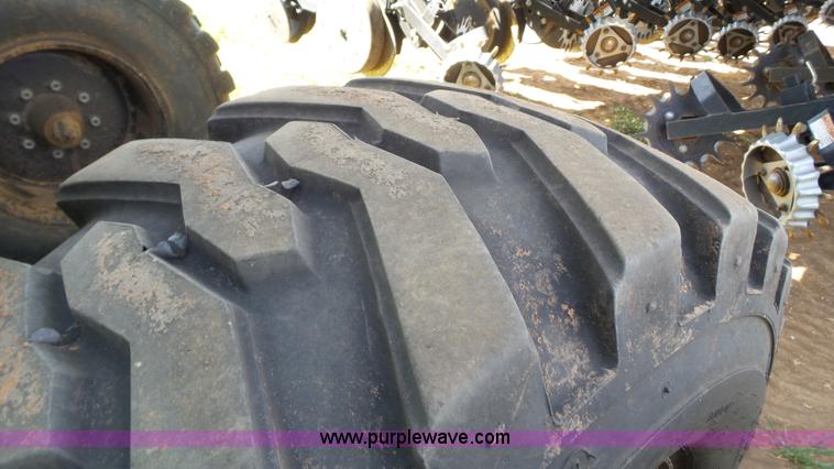 image for item L6522 Great Plains YP2425 twin row no-till planter