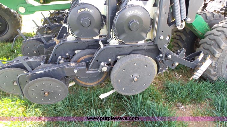 image for item L6522 Great Plains YP2425 twin row no-till planter