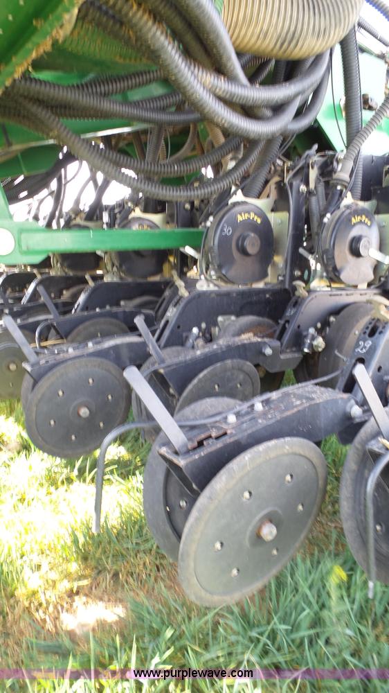 image for item L6522 Great Plains YP2425 twin row no-till planter