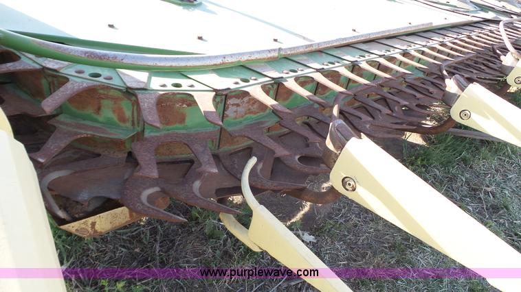 image for item L6523 2008 Krone Easy Collect 7500 corn head