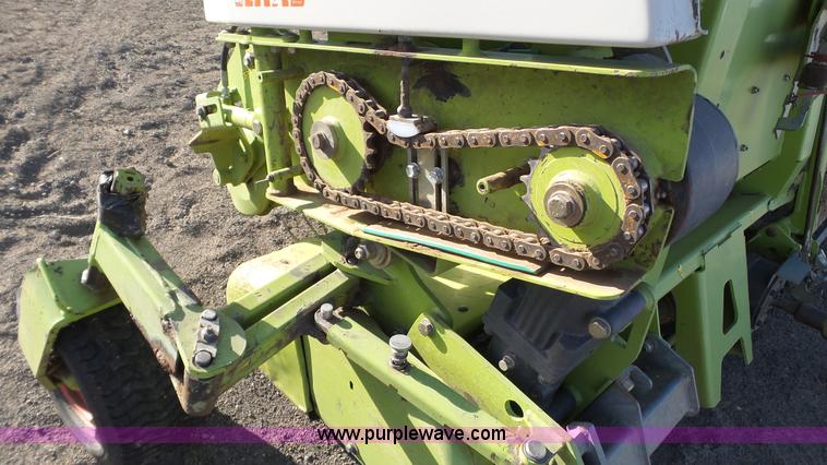 image for item L6525 2009 Claas 380 pickup head