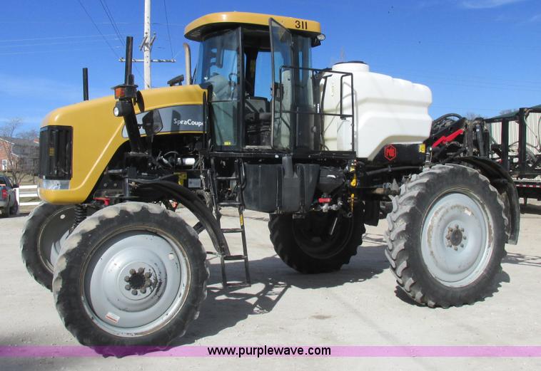 image for item L7122 2010 SpraCoupe 7660 self-propelled applicator