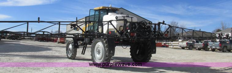 image for item L7122 2010 SpraCoupe 7660 self-propelled applicator