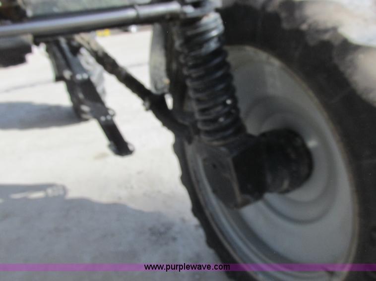 image for item L7122 2010 SpraCoupe 7660 self-propelled applicator