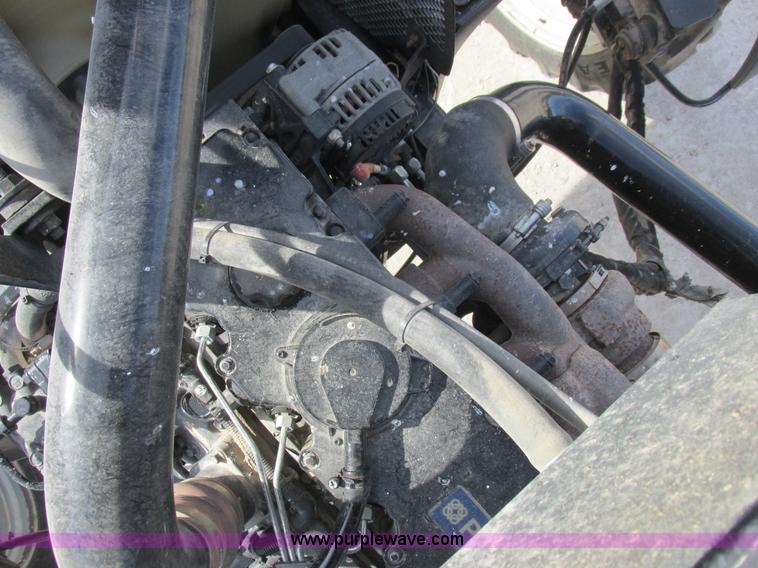 image for item L7122 2010 SpraCoupe 7660 self-propelled applicator